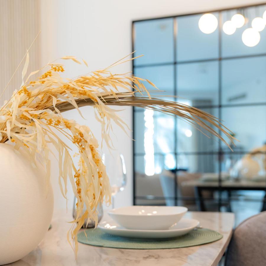 Higuests - Elegant Apt With Terrace Minutes From Burj Khalifa 迪拜 外观 照片
